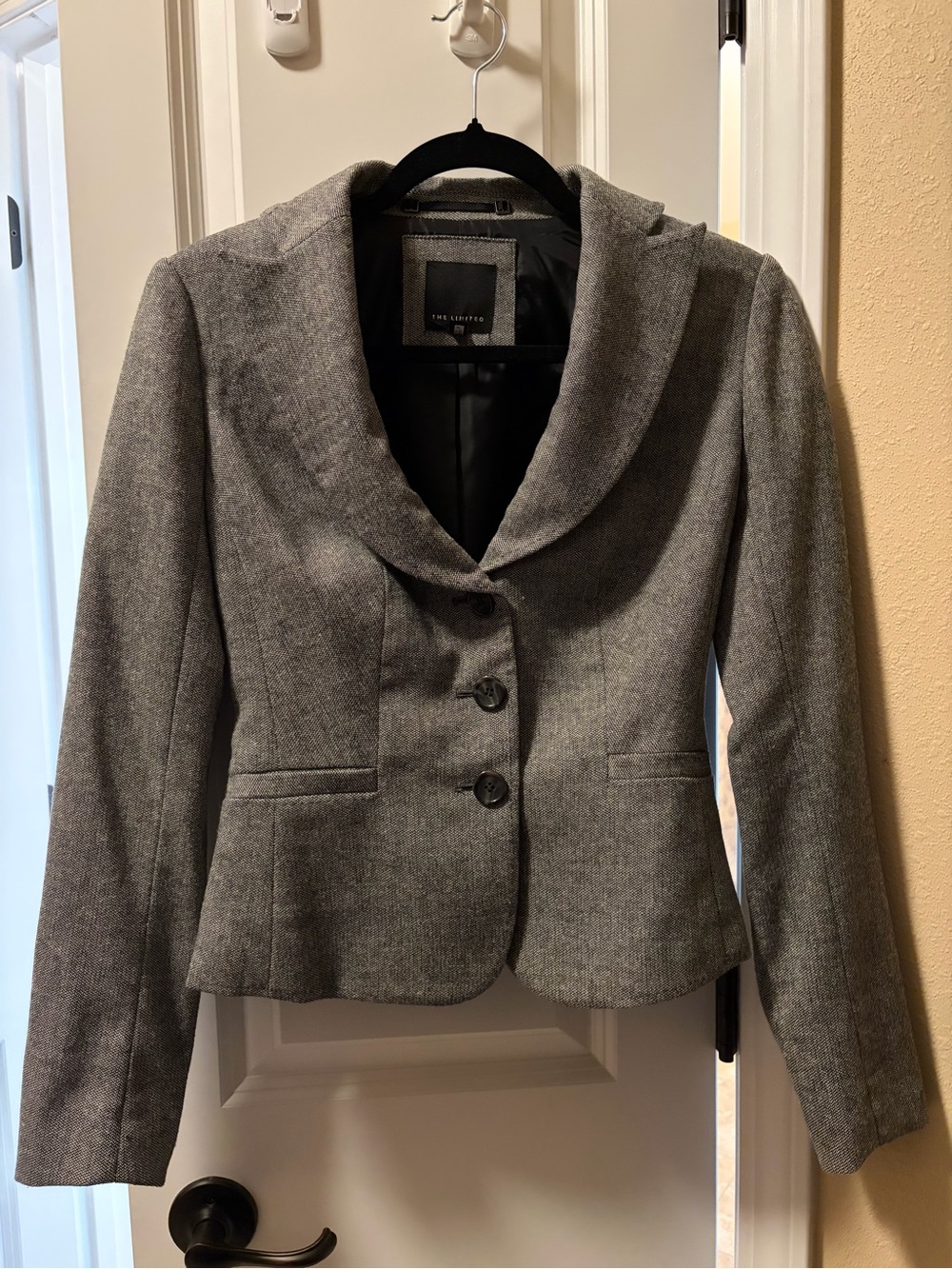 The limited Modern Gray Women's Tailored Jacket